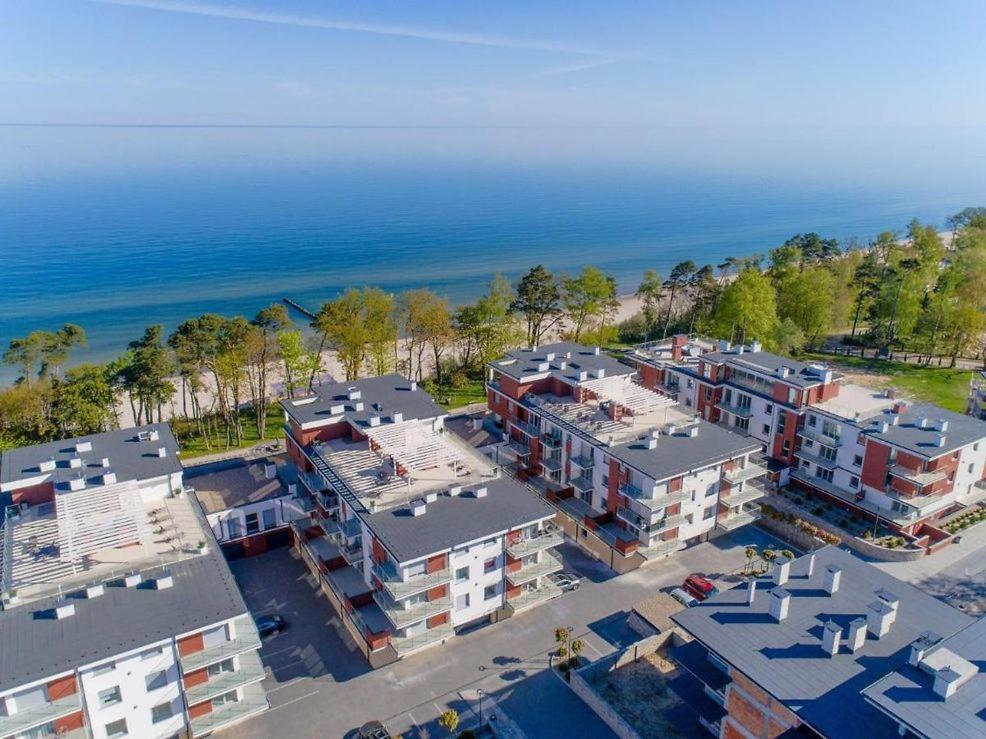 Rewal -2 Bedroom- Premium Baltic Apartment With Spa Access Exterior photo